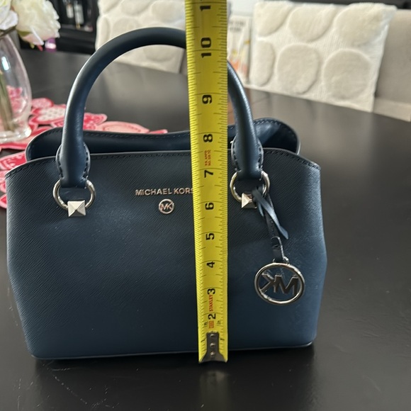 Michael Kors blue Edith satchel NWT - Picture 7 of 9